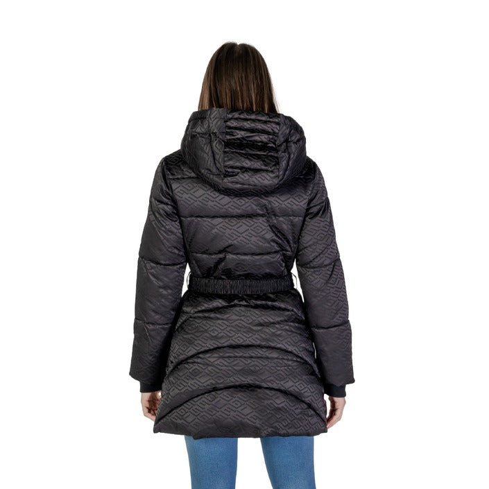 Guess® Cazadora Mujer Otoño/Invierno - Diseño Negro con Capucha, Cuello Alto y Cremallera